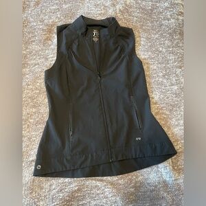 Barco one scrub vest